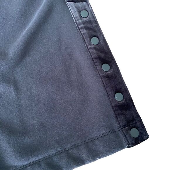 ATHLETA Retroplush Velvet Trim Straight Leg Pant Snap Black Sweatpant Medium - Picture 5 of 7